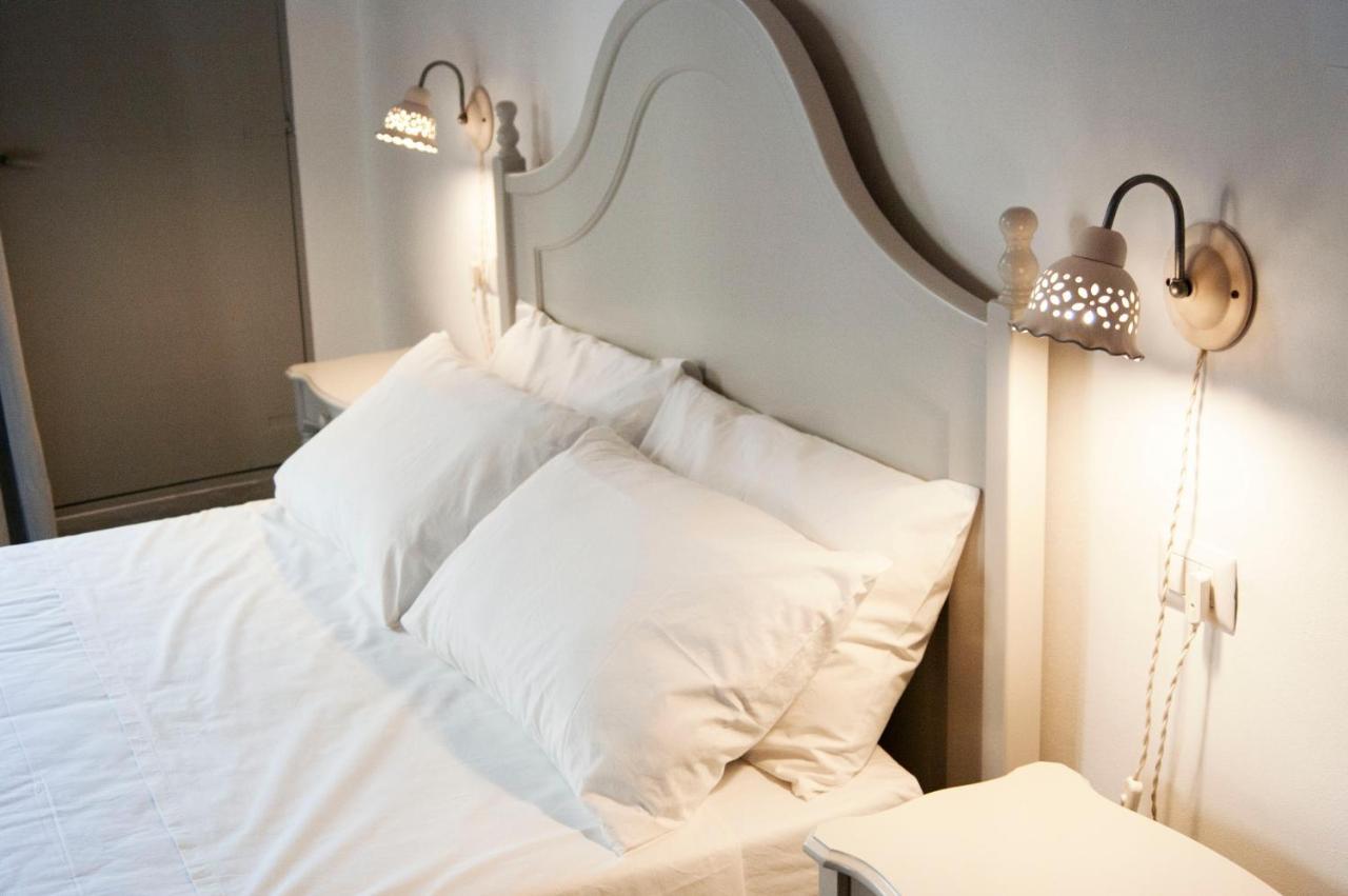 Le Finestre Su Porta Carrese - Luxury Rooms Matino Kültér fotó